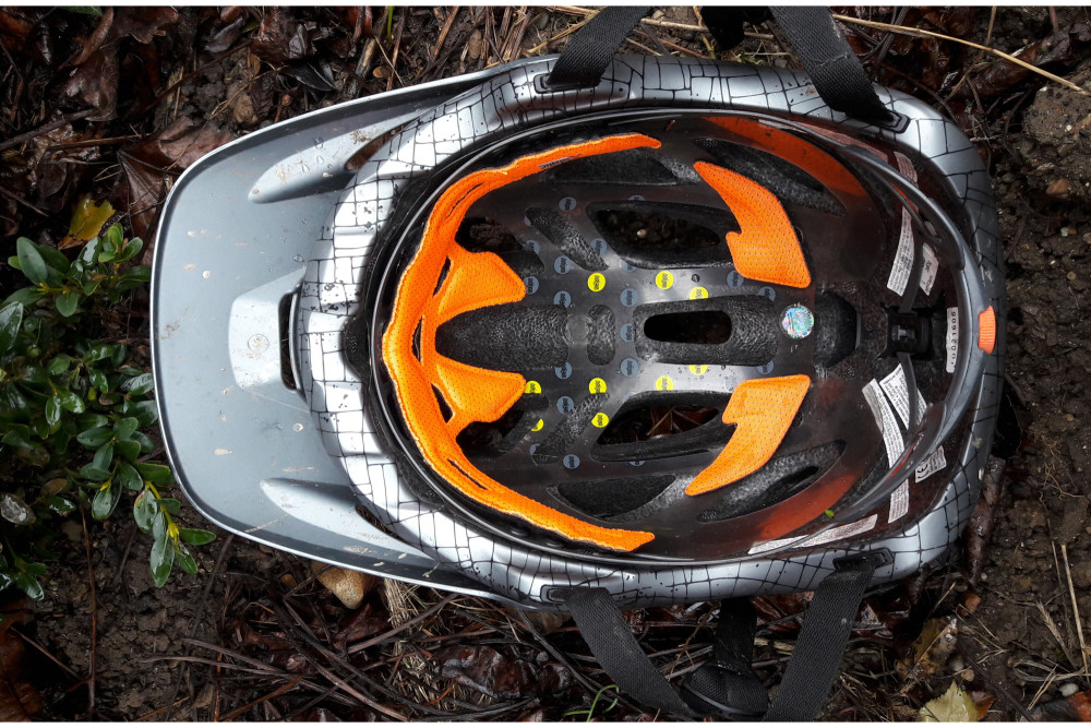 easycycle teste pour vous : Casque GIRO MONTARO MIPS